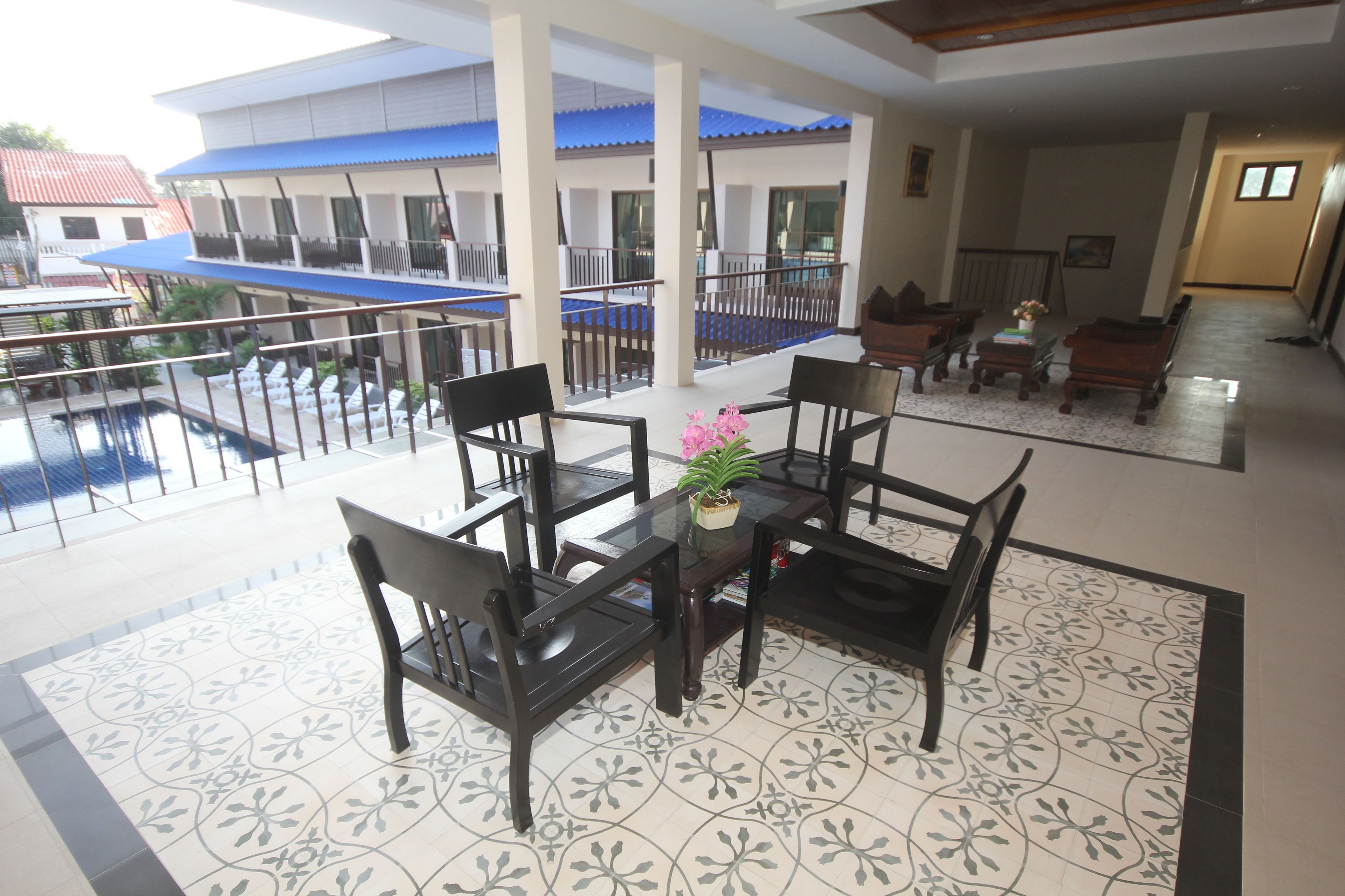 standard room double bed | living area | 32-inch lcd tv with cable channels, tv