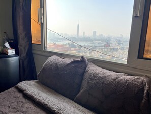 Μονόκλινο Δωμάτιο | Πουπουλένια παπλώματα, κρεβάτια Select Comfort, μίνι μπαρ 