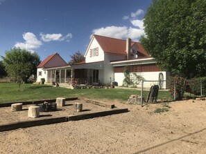 Comfort Cottage | Memory foam beds, individually decorated, individually furnished - Cowboy Country Inn (Escalante)