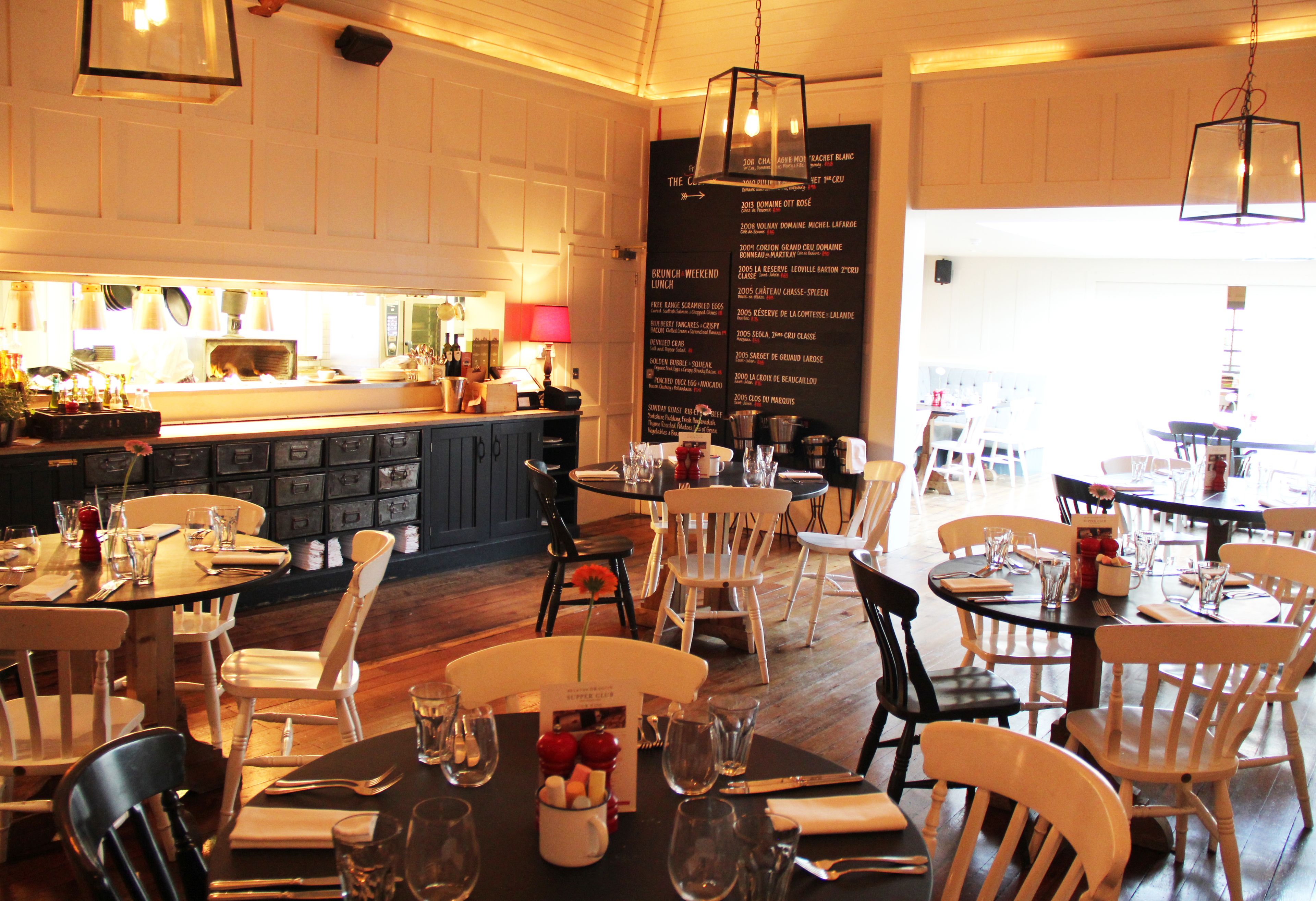 Breakfast, lunch, dinner served; British cuisine, al fresco dining 