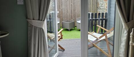 Chambre Double Supérieure, salle de bains attenante (Kelling with courtyard)