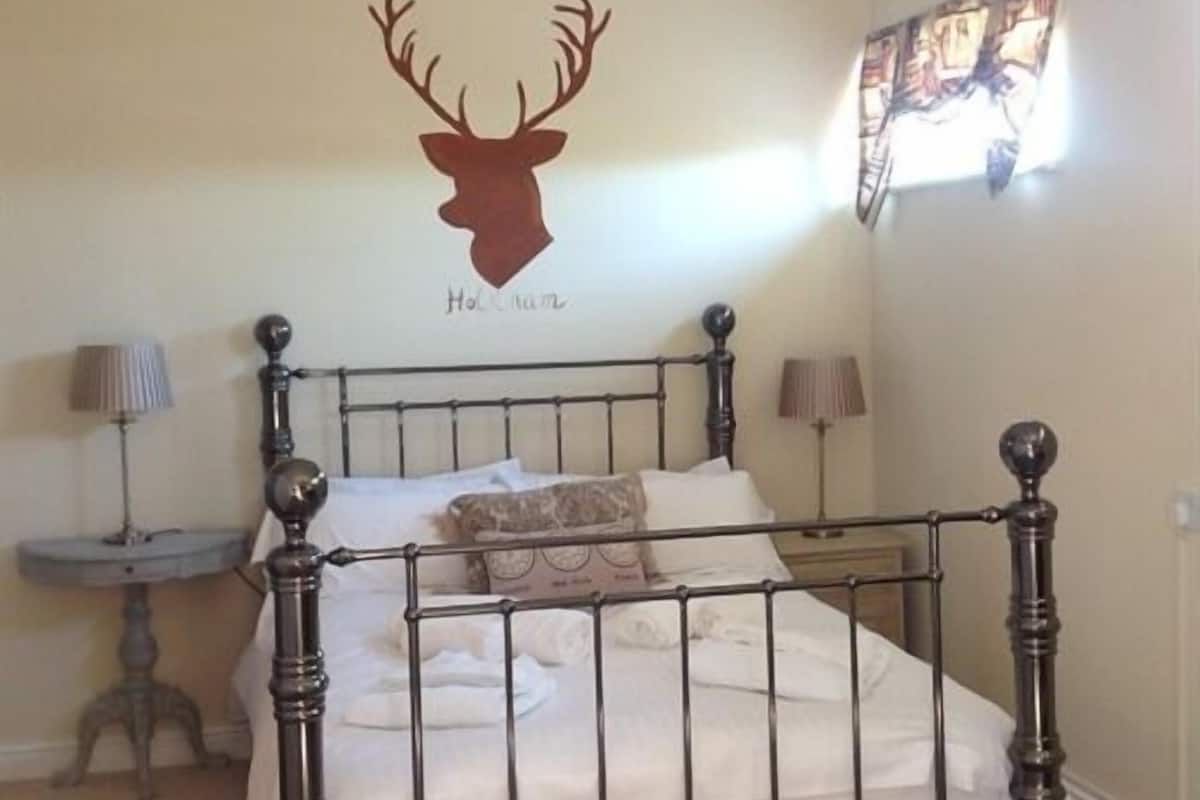 Dubbelrum - eget badrum (Holkham) | Allergitestade sÀngklÀder och memory foam-madrasser