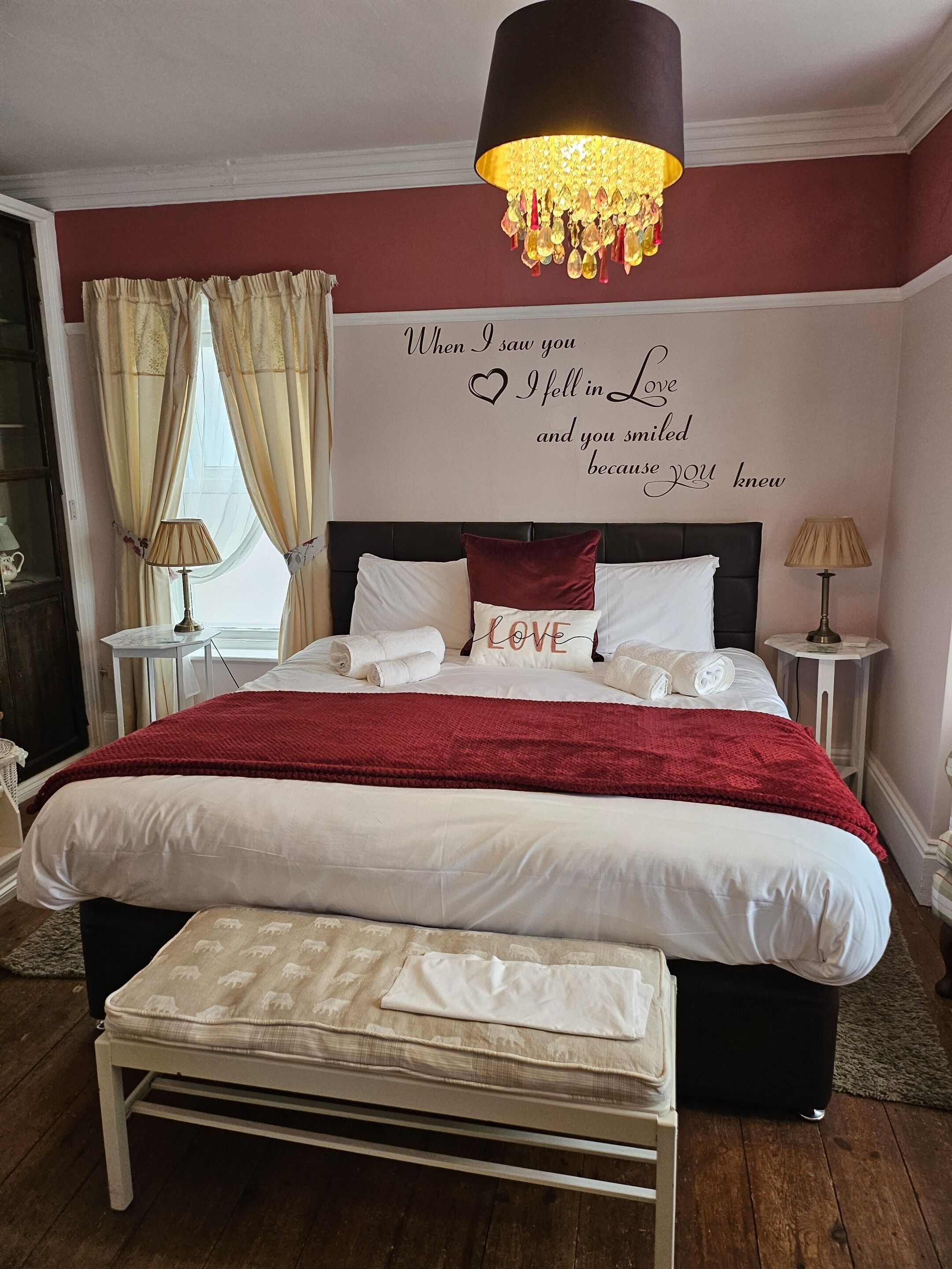 Chambre Double Supérieure, salle de bains attenante (Salthouse ground floor)