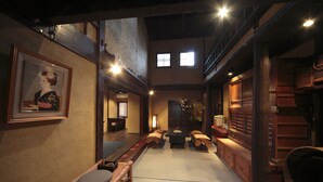 内部细节