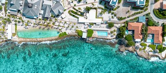 Papagayo Beach Hotel