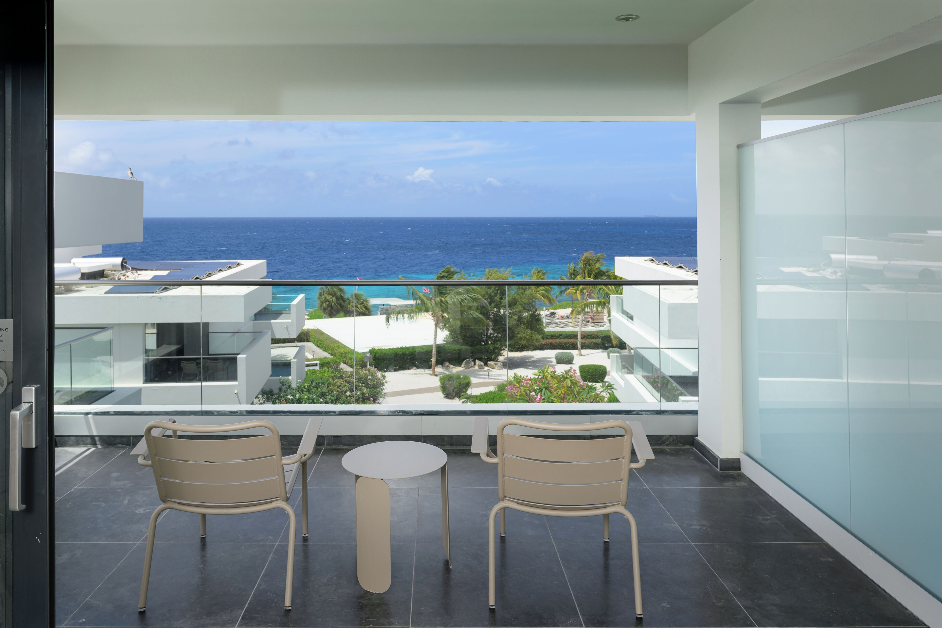 room, 1 king bed, ocean view | 1 bedroom, in-room safe, desk, blackout curtains