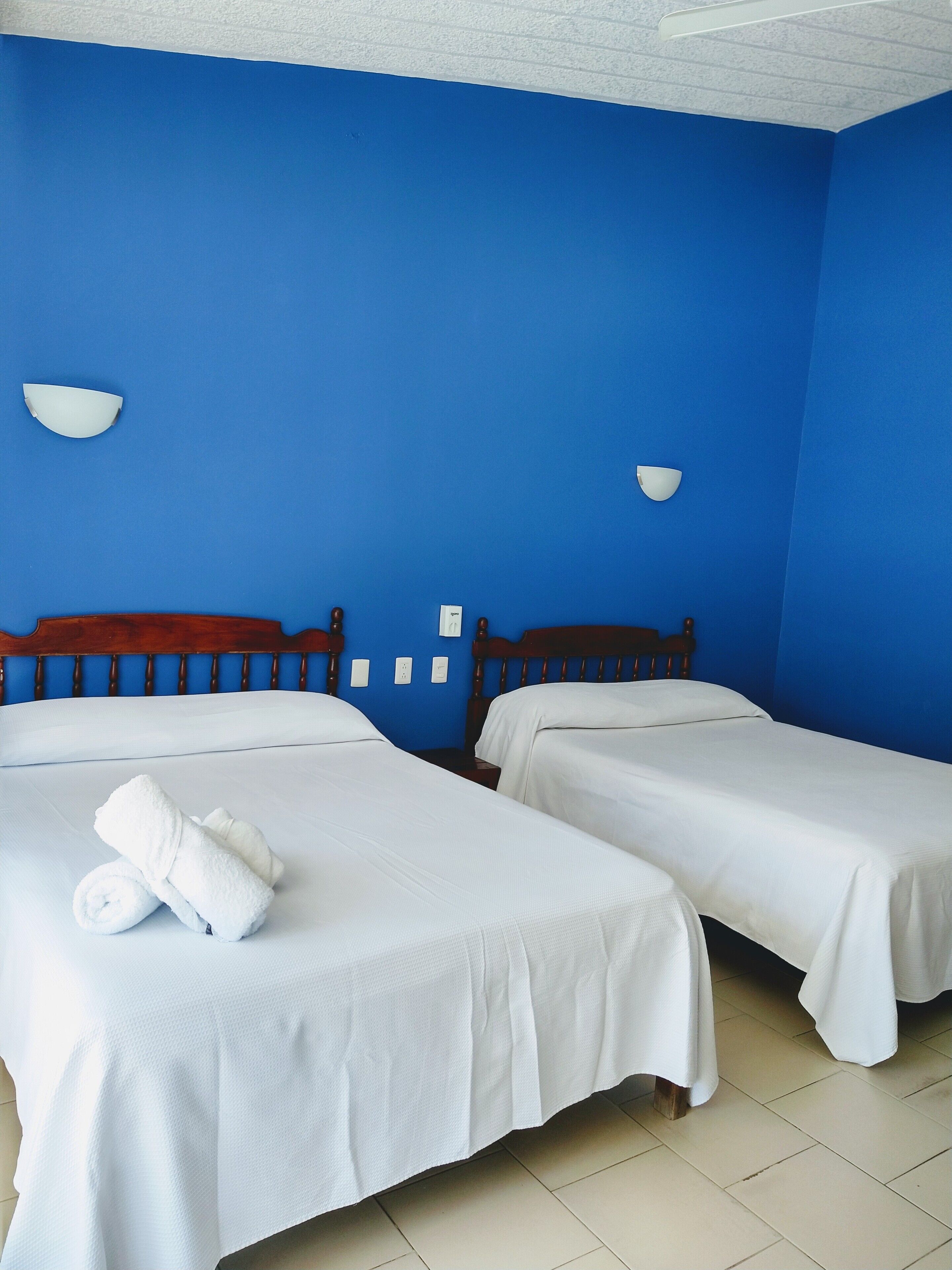 superior double room, 2 queen beds | bed sheets