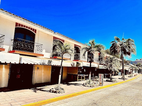 Exterior. Hotel Casablanca