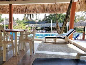 Sarapan, makan tengah hari, makan malam dihidangkan; masakan Mexico 