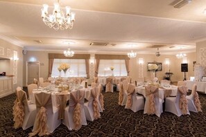 Indoor wedding - The Strawberry Bank (Solihull)