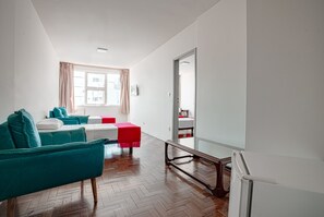 Quadruple Room, Multiple Beds | Desk, free WiFi - Cannes Palace Hotel (Vitoria)