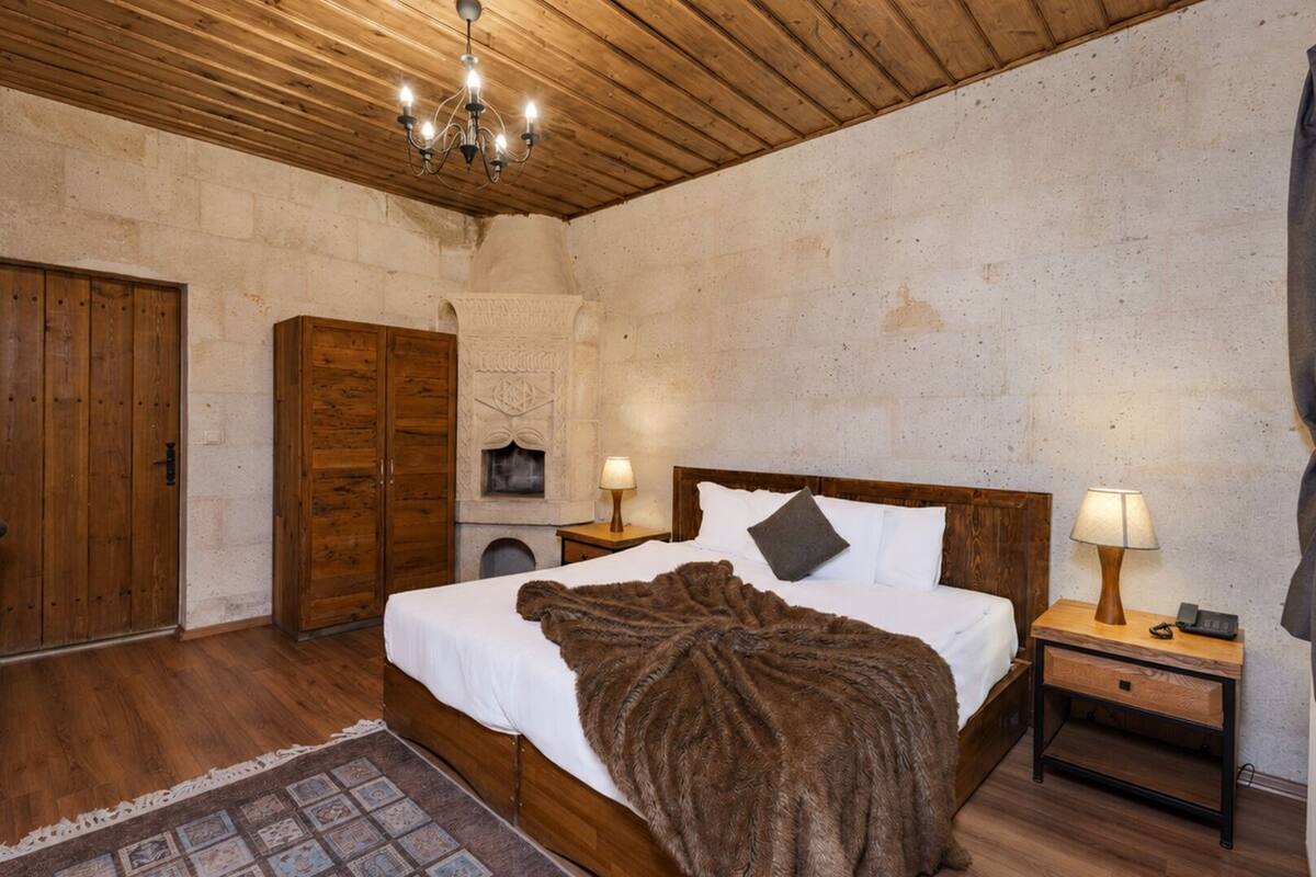 Superior Double or Twin Room | Frette Italian sheets, premium bedding, Select Comfort beds