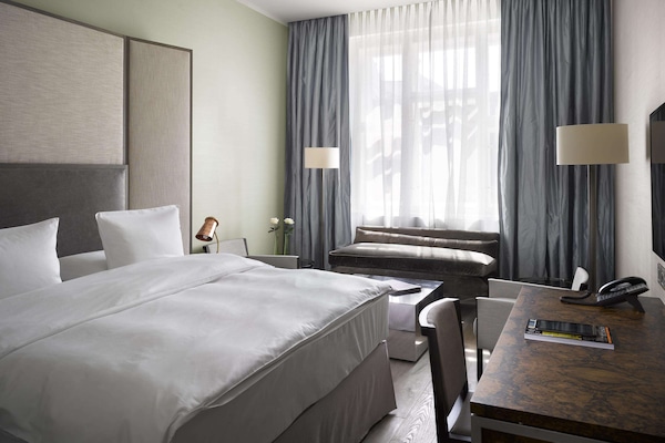 Suite Pretender | 1 Schlafzimmer, Allergikerbettwaren, Daunenbettdecken, Minibar