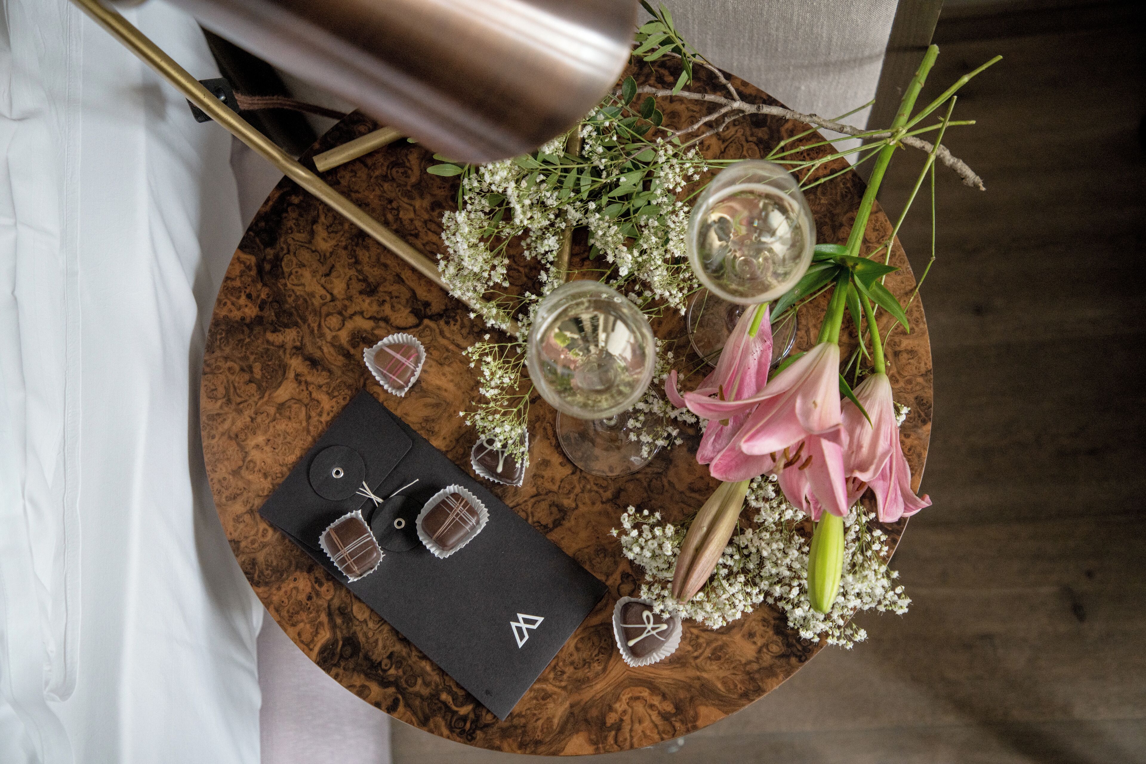 1 bedroom, hypo-allergenic bedding, down duvets, minibar