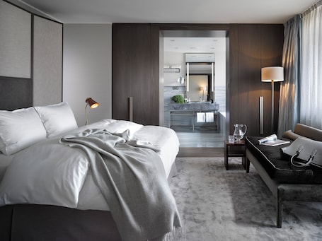 Suite Terrace | Hypo-allergenic bedding, down comforters, minibar, in-room safe. The Emblem Prague Hotel