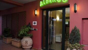 Ingresso della struttura