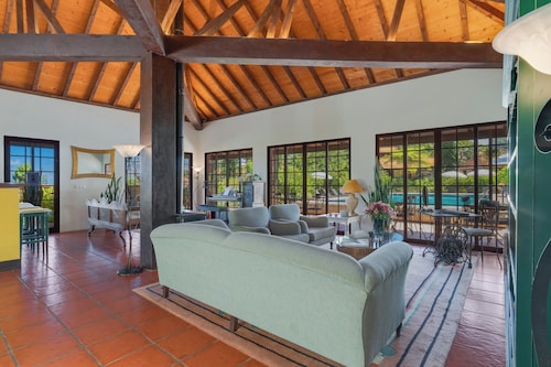 Pestana Quinta do Arco Nature & Rose Garden Hotel