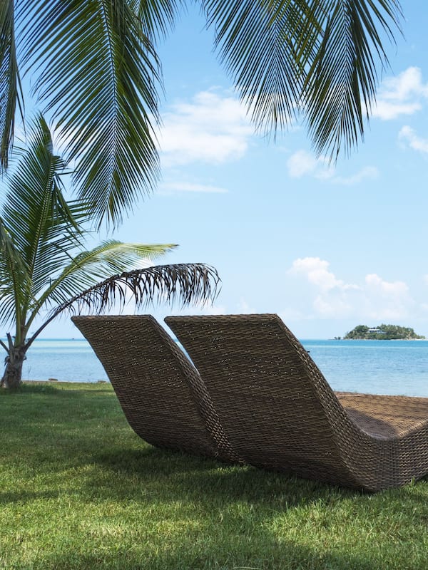 Private beach, sun-loungers, beach umbrellas, beach towels