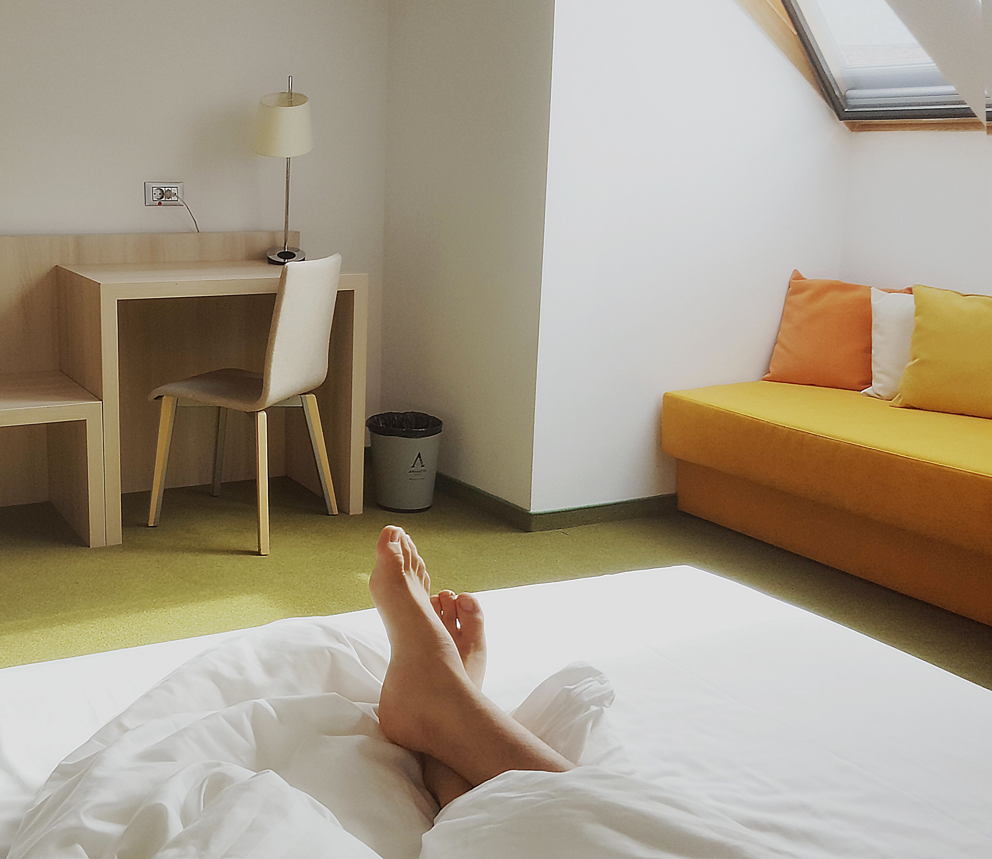 standard double room | 1 bedroom, minibar, in-room safe, desk