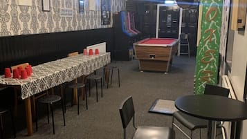 Bar (in der Unterkunft)
