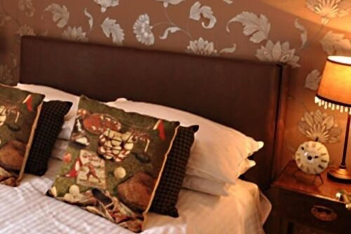 Suite, Ensuite (Sleeps up to 4)