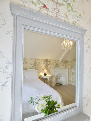 Superior-Apartment, eigenes Bad, Gartenblick (Beechwood) | 1 Schlafzimmer