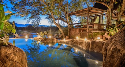 Karongwe Portfolio - Kuname Lodge