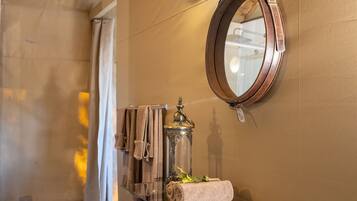 Luxury-Zelt, eigenes Bad, Bergblick | Badezimmer