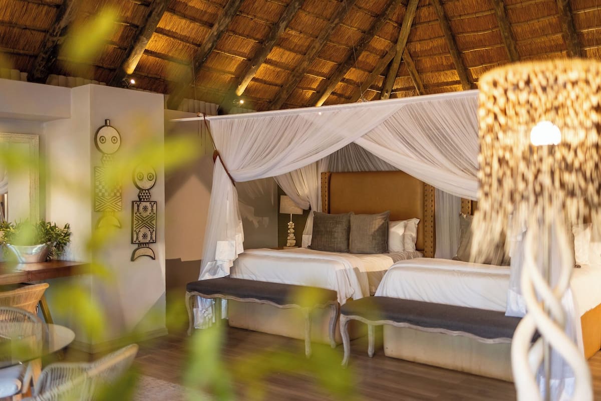 Presidential Double Room | 1 bedroom, premium bedding, minibar, in-room safe