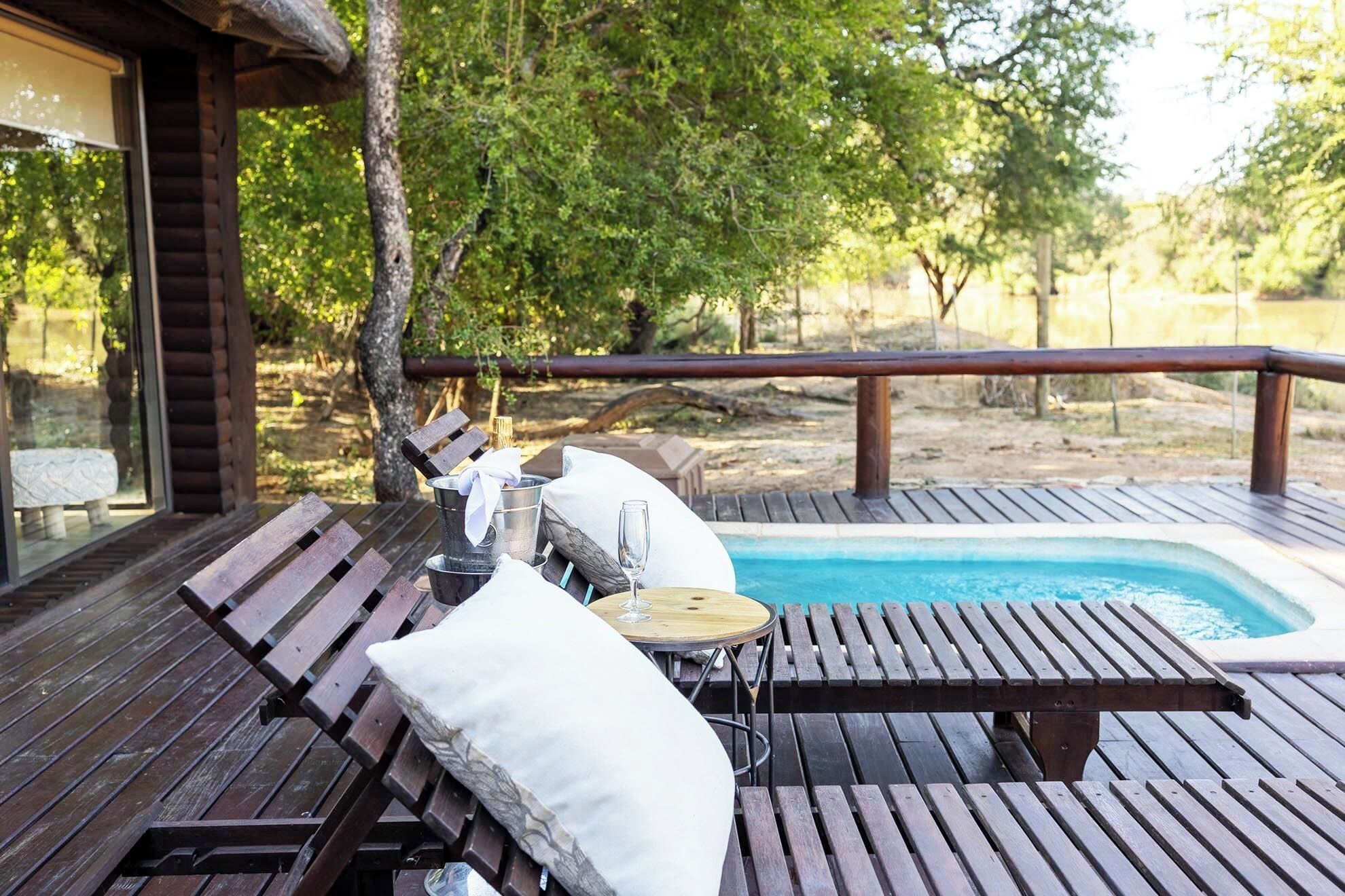 Chambre Double Présidentielle | Piscine privée