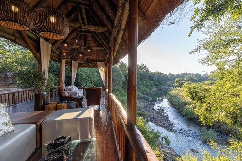 Karongwe - River Safari Lodge