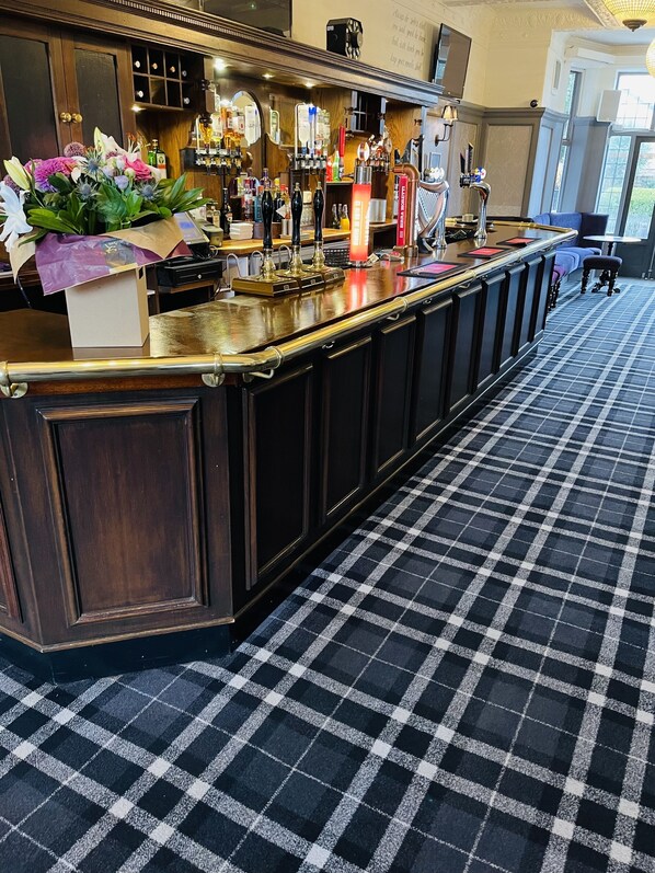 Bar (en la propiedad)