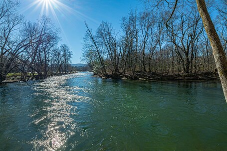 River Bend Inn - Image 42