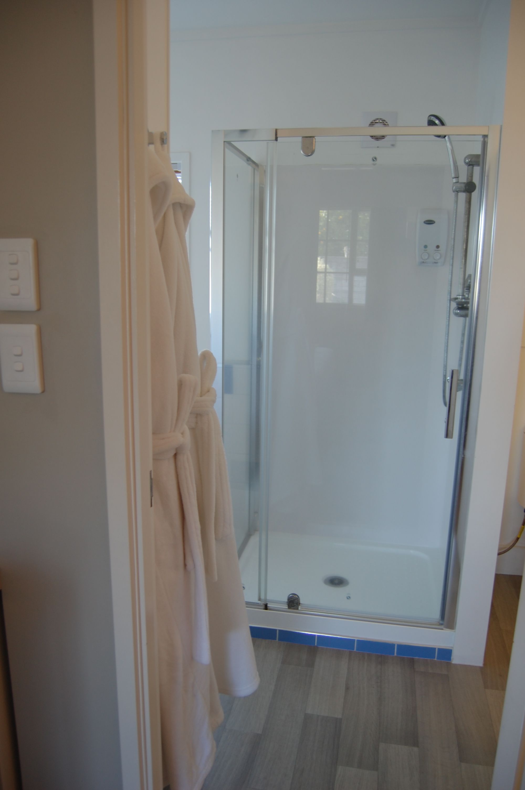 Studio Supérieur, bain à remous
