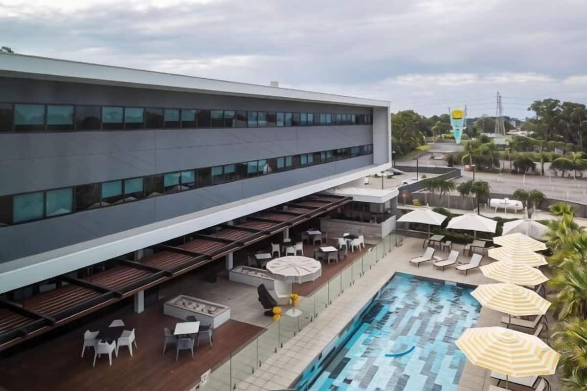 Pool | Outdoor pool, pool umbrellas, sun loungers