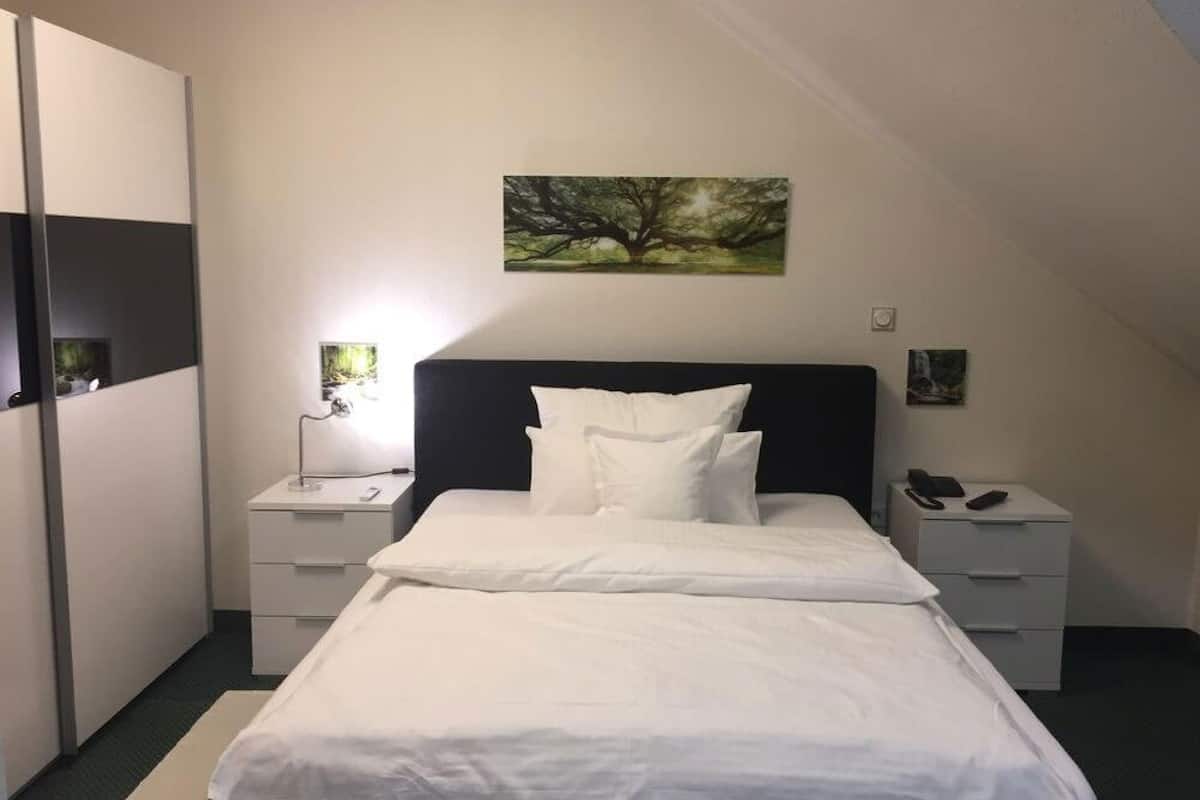 single room | 1 bedroom, premium bedding, in-room safe, soundproofing