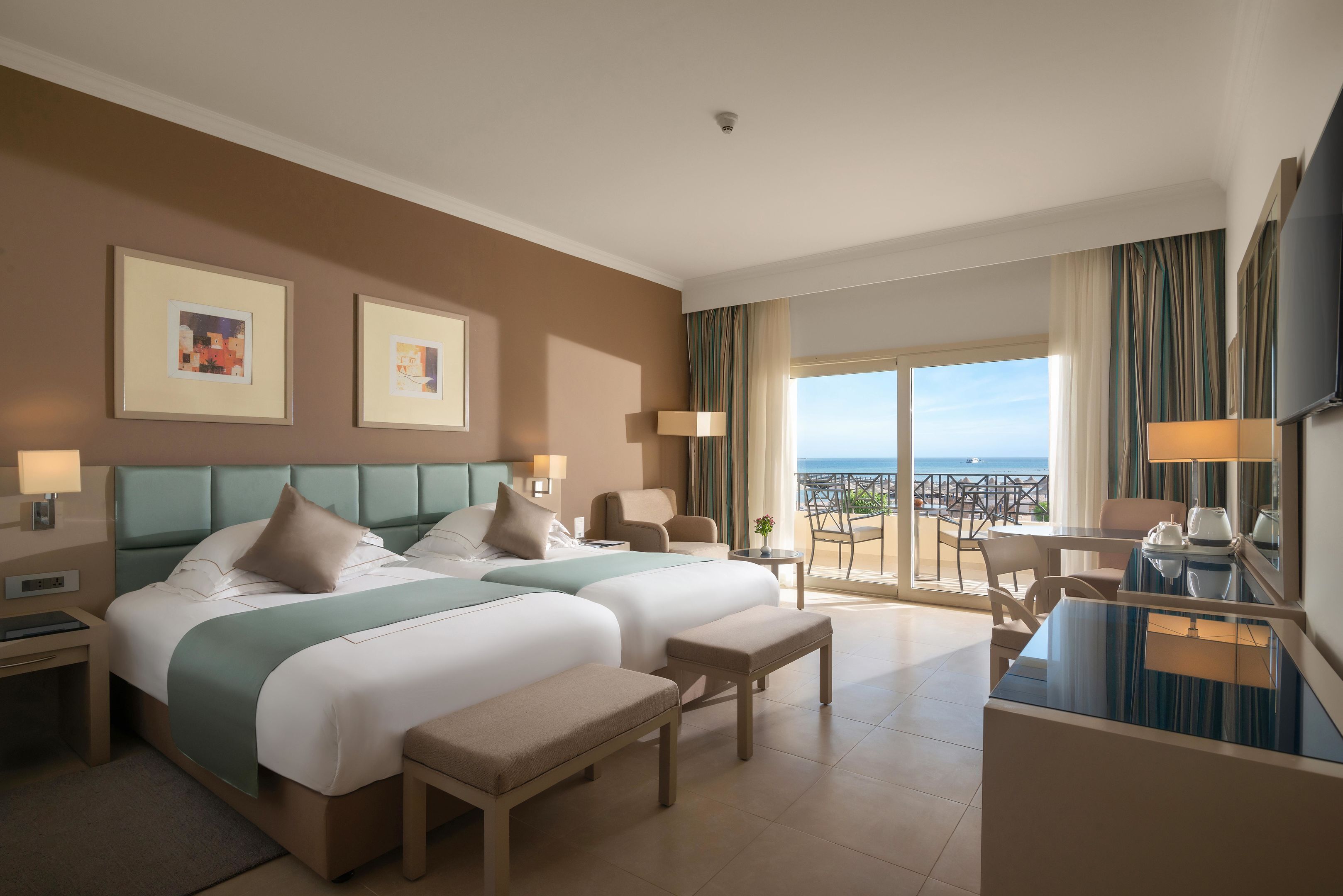 Standard Room, Sea View | Egyptian cotton sheets, hypo-allergenic bedding, down comforters