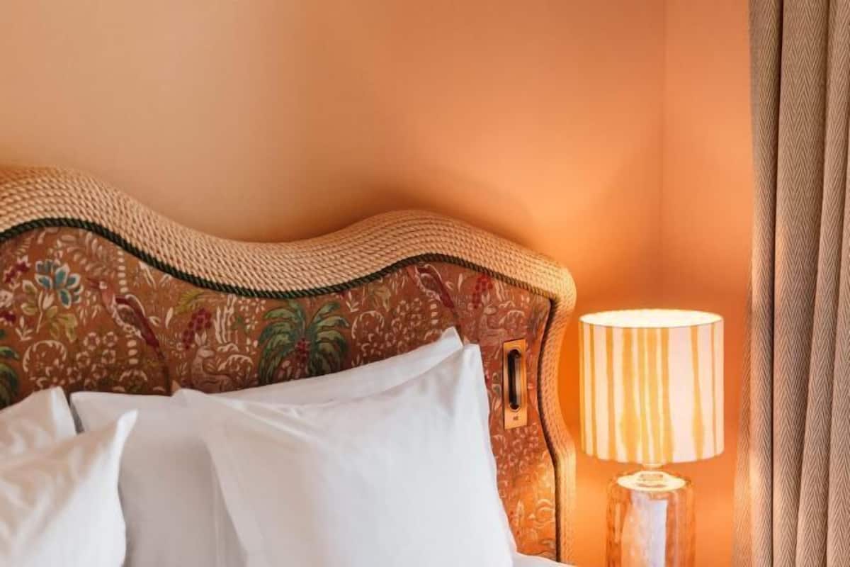 1 chambre, literie hypoallergénique, couette en duvet d'oie, minibar