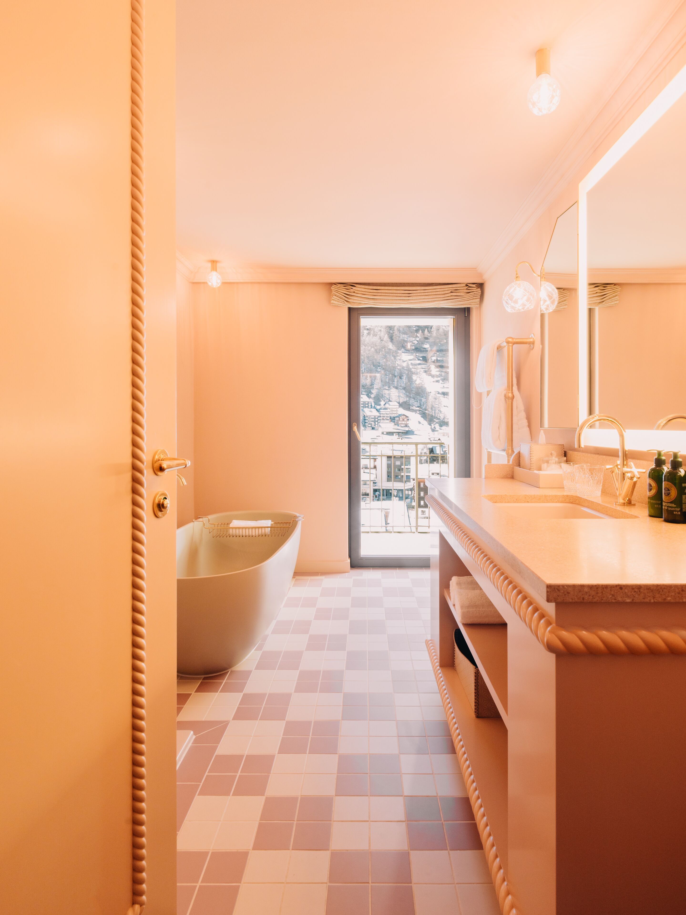 grand junior suite with matterhorn view | bathroom | free toiletries, hair dryer, bathrobes, slippers