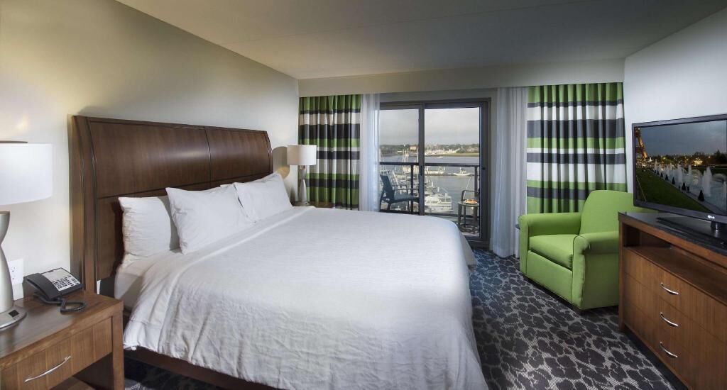 Desk, iron/ironing board, free cots/infant beds, free rollaway beds