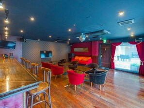Karaoke room - LiVEMAX RESORT Karuizawa (Karuizawa)