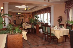 Restaurant - Hotel La Fontana Costanzo (Sankt Ingbert)