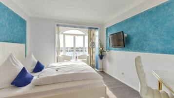 ห้องคอมฟอร์ททริปเปิล | ตู้นิรภัยในห้องพัก, โต๊ะทำงาน, เปล/เตียงเด็กอ่อน (ฟรี), Wi-Fi ฟรี