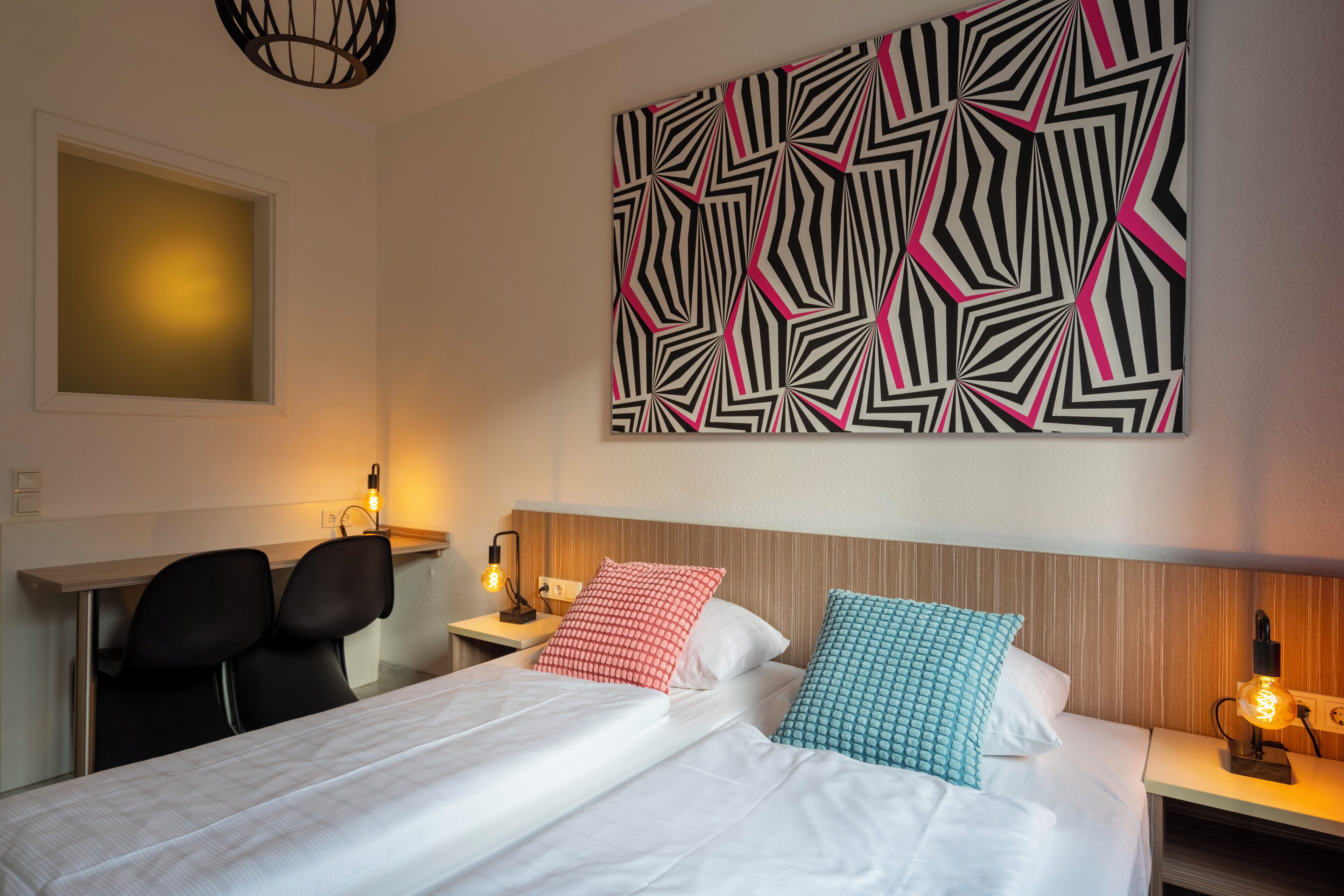 comfort double room | desk, laptop workspace, soundproofing, free wifi