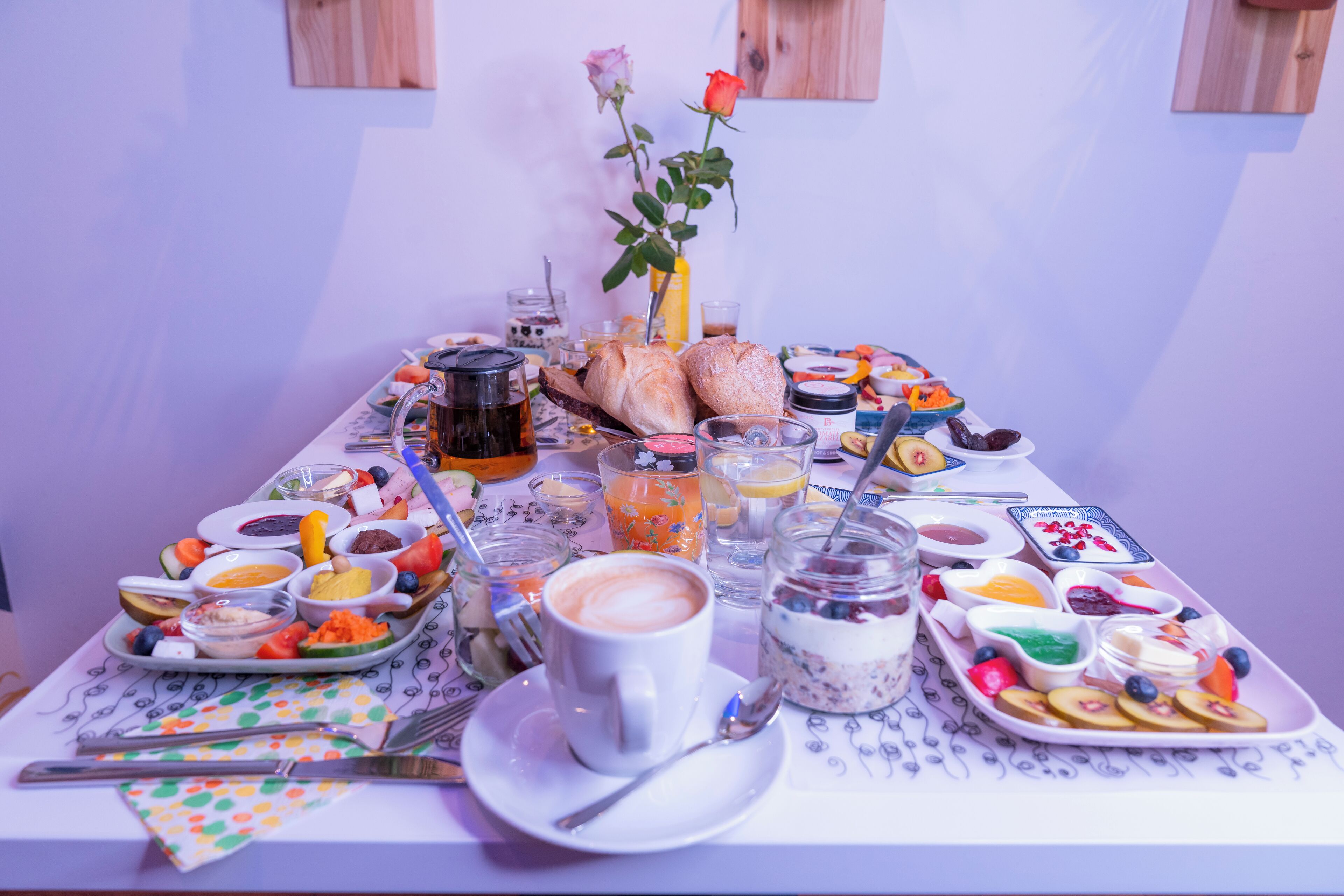 daily continental breakfast (eur 10.90 per person)