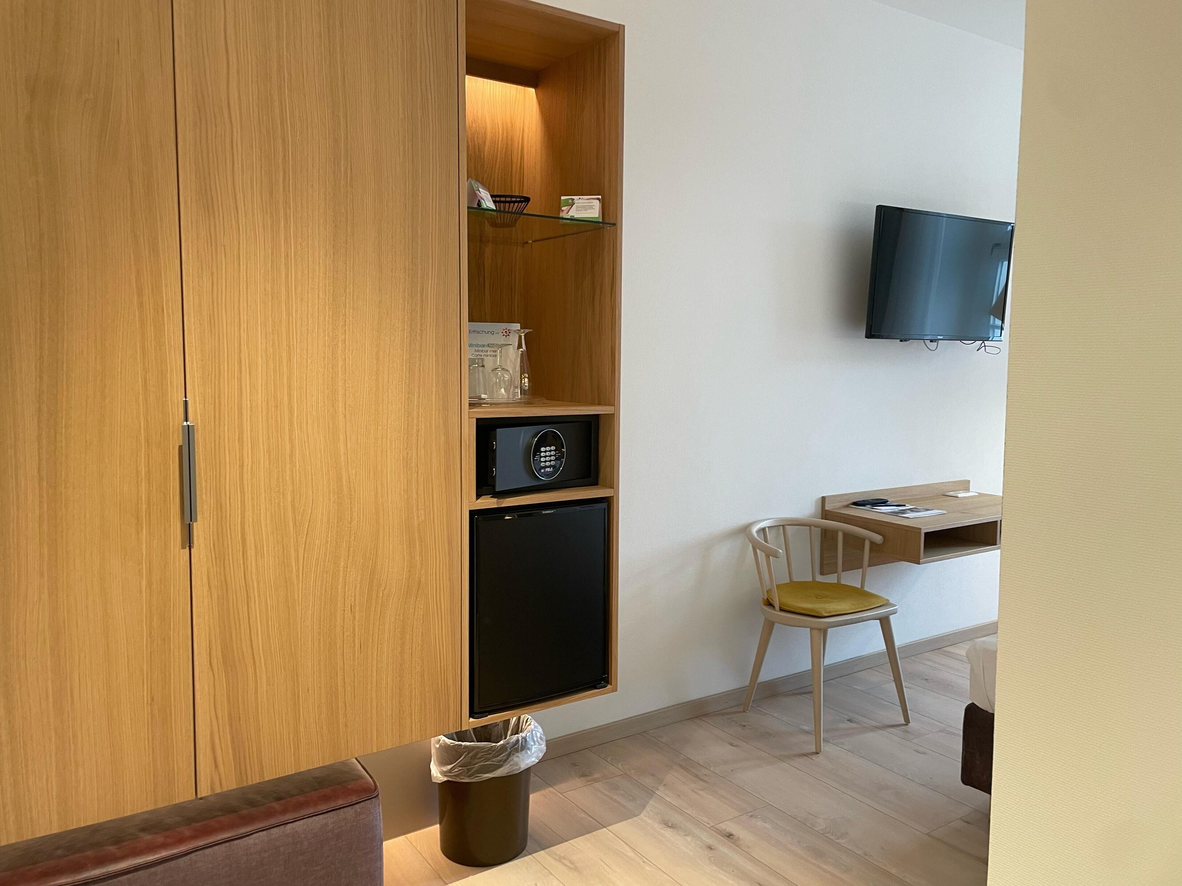 comfort double room | premium bedding, minibar, in-room safe, desk