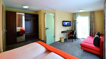 Superior Double Room | Pillowtop beds, in-room safe, desk, cribs/infant beds