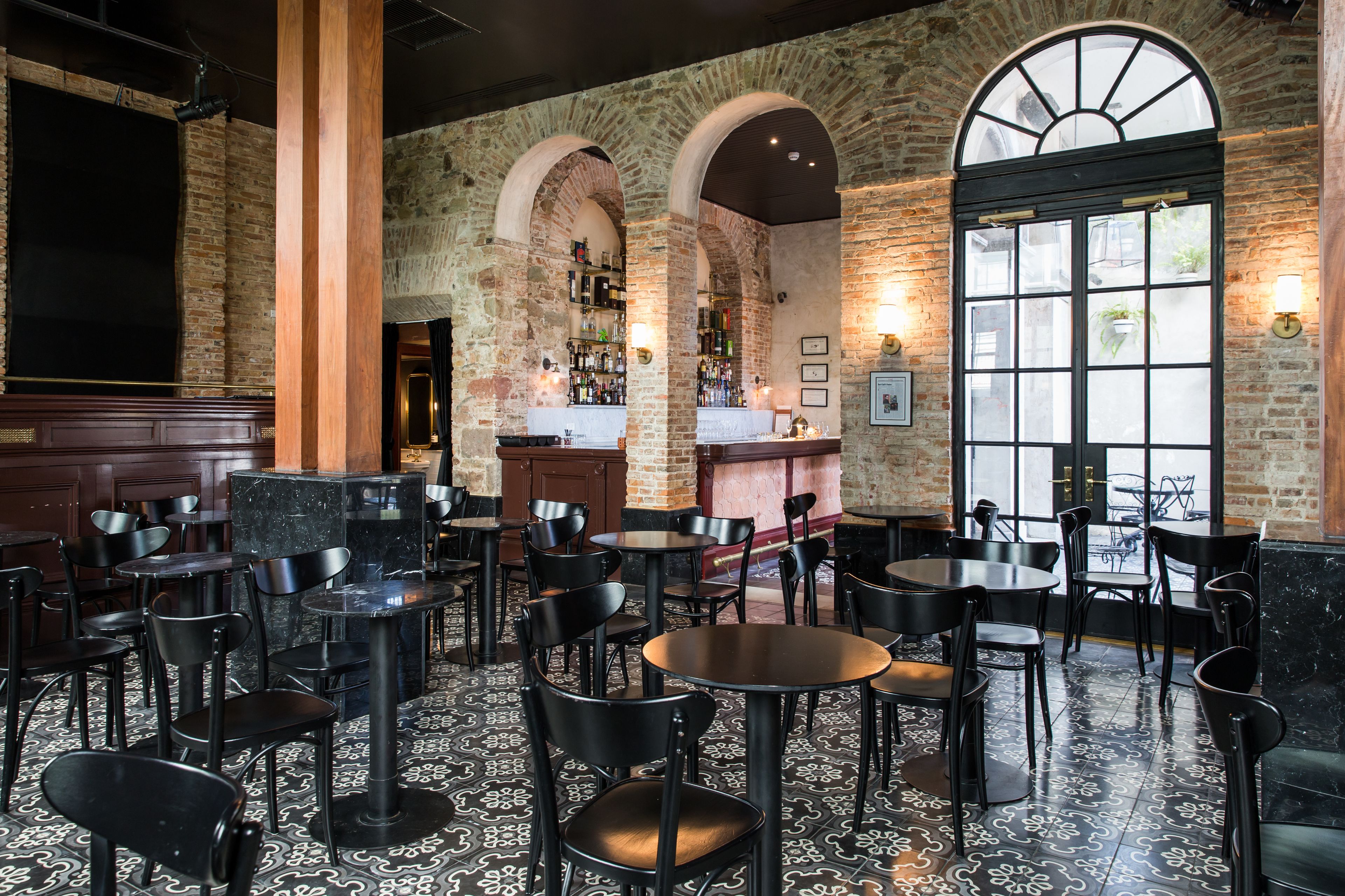 Photo - American Trade Hotel