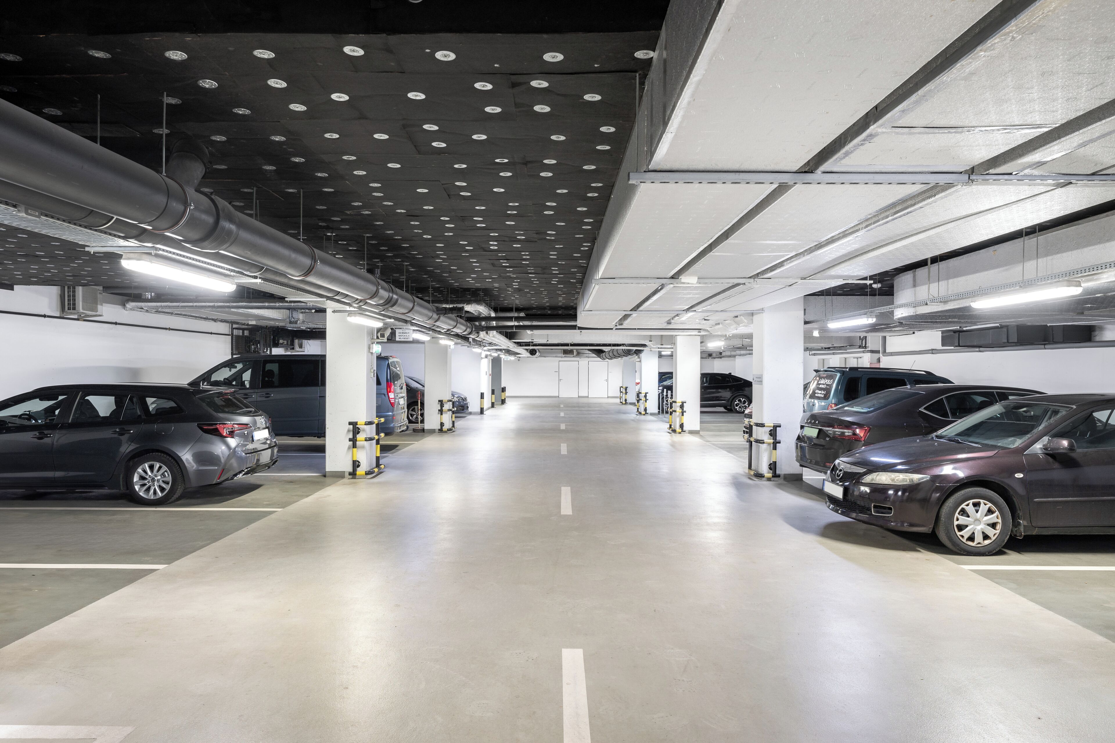 self-parking (surcharge) 5000.00 per night