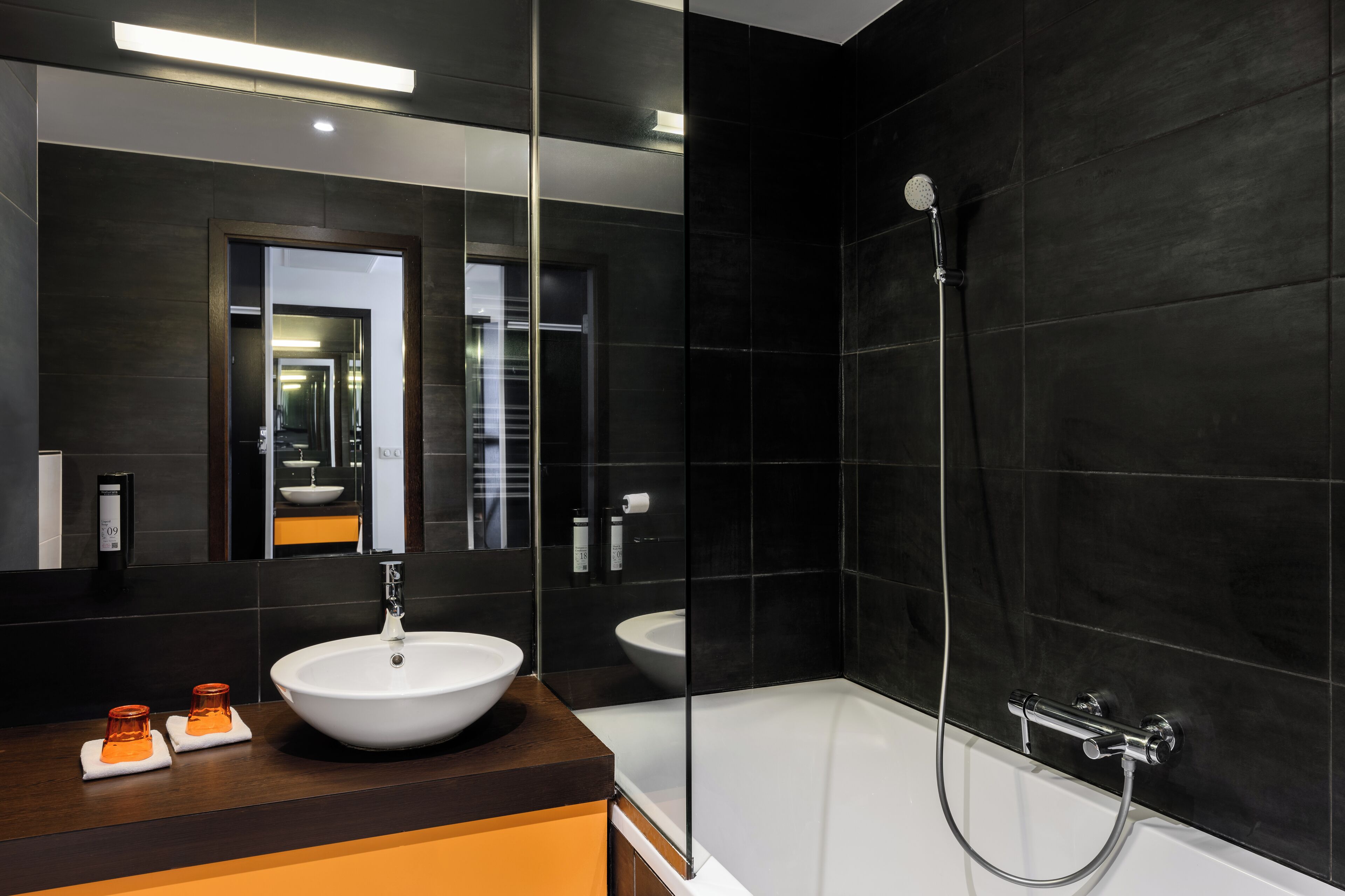 standard double or twin room | 1 bedroom, hypo-allergenic bedding, in-room safe, desk